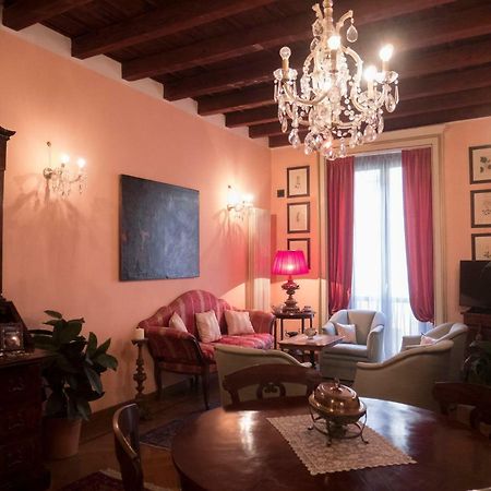 Broletto 26 Apartment Milano Exterior foto